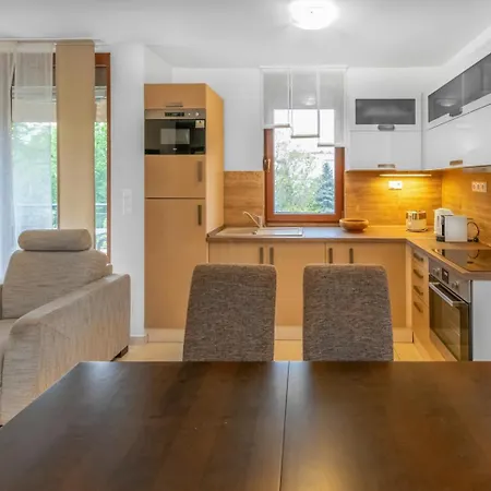 Napsugar 12 By Hellobalatonlelle 公寓 巴拉通雷勒